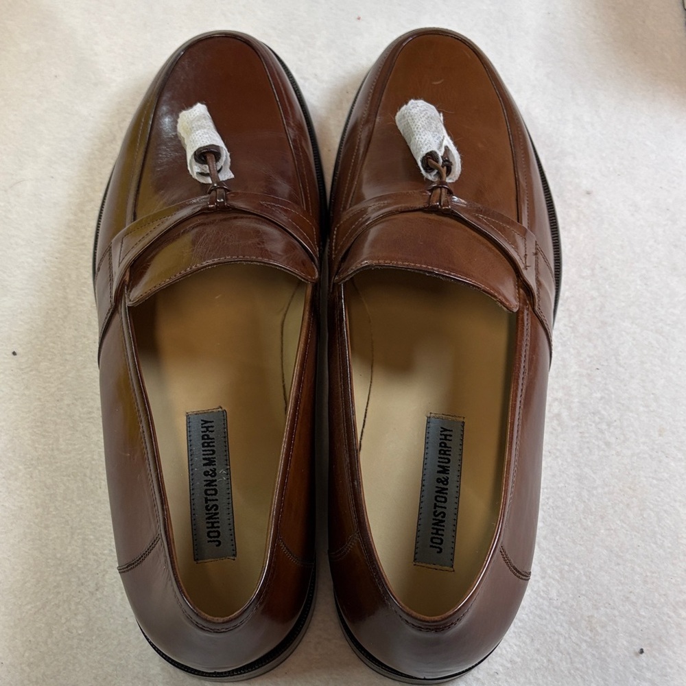 Johnston & Murphy Chestnut Leather Slip-Ons - Picture 9 of 9